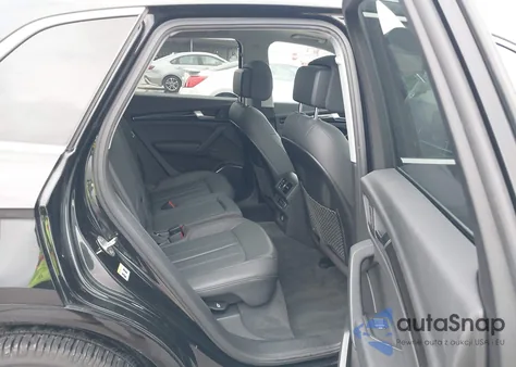 2020 Audi Q5 Premium 45 Tfsi Quattro S Tronic z USA, uszkodzony, nr VIN WA1ANAFY4L2041047